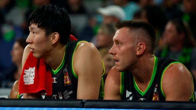 开云体育-22+10+7统治攻防！周琦在NBL赛场刻下第一份印记