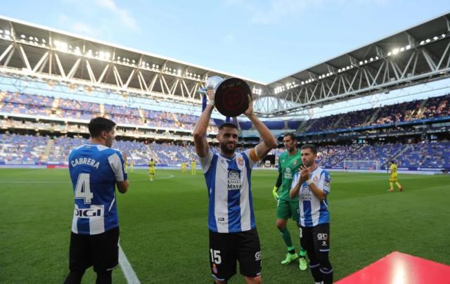 开云体育-武磊：重回主场恍惚刚到西班牙时 借奖杯享受荣耀