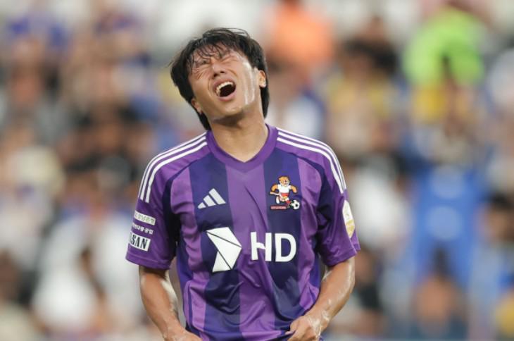 开云APP-韩媒：蔚山球员高丞范申请育儿假被拒，还被俱乐部高层侮辱